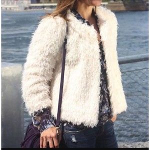 Cabi Furry Crop Jacket Ivory Style # 3024 Small Shaggy Faux Fur